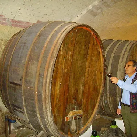 Bed & Breakfast L'antica Cantina 3*