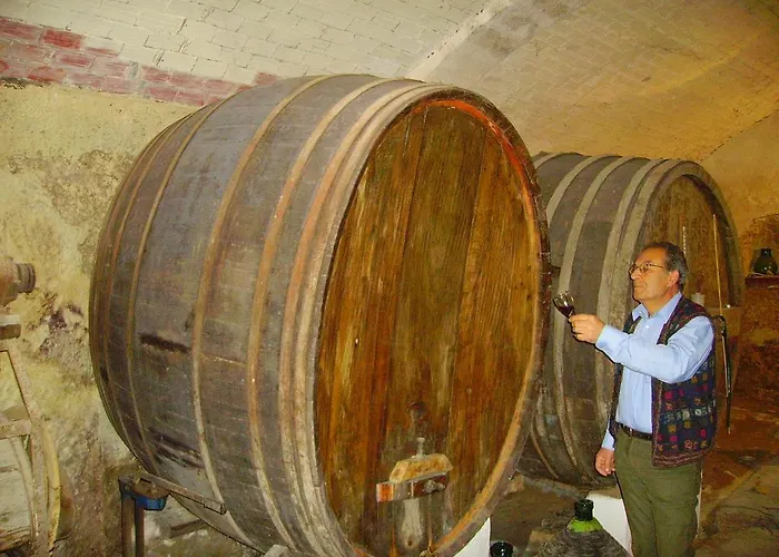 Bed & Breakfast L'antica Cantina 3*